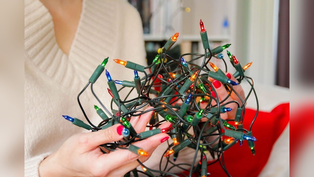 How Can I Fix Christmas Lights