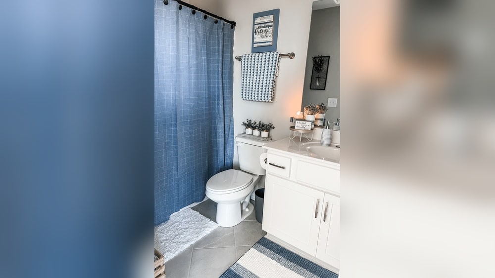 How to Decorate a Bathroom